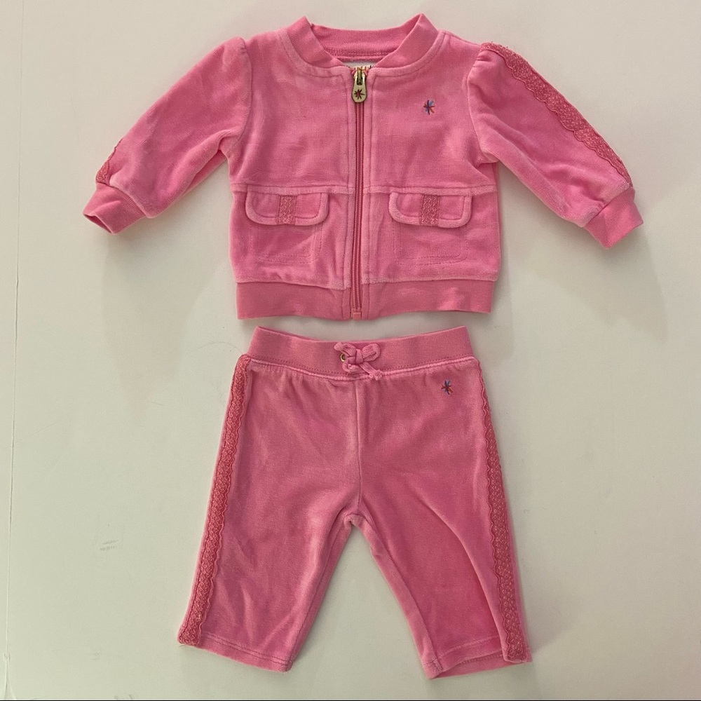 Truly Scrumptious by Heidi Klum pink velour sweatsuit size 3-6 months